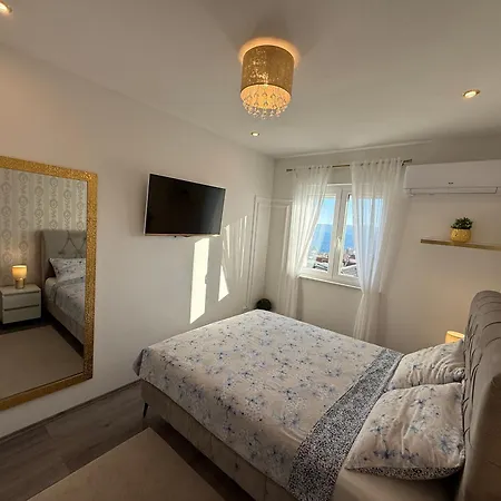 Bellevue Apartman *